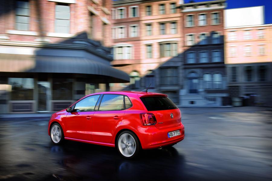  Volkswagen Polo 2009 года  (фото 9 из 23)